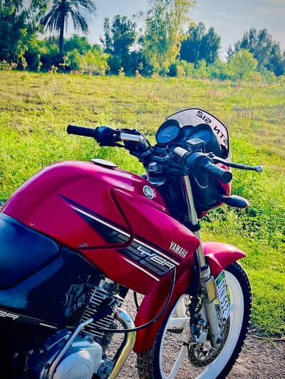 yamaha ybr 16 model;