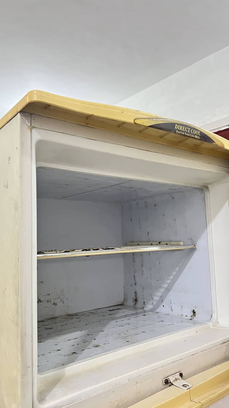 Refrigerator 2