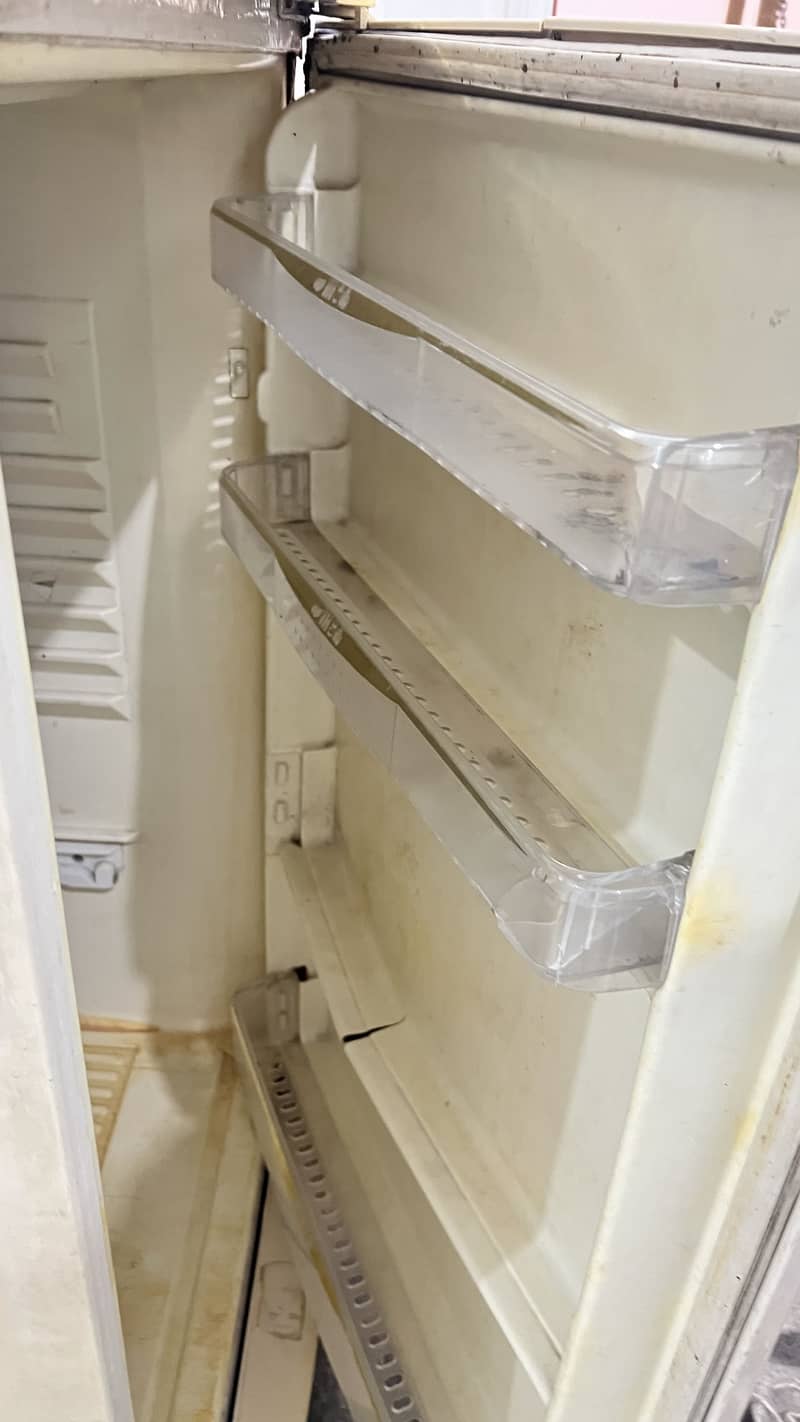 Refrigerator 3