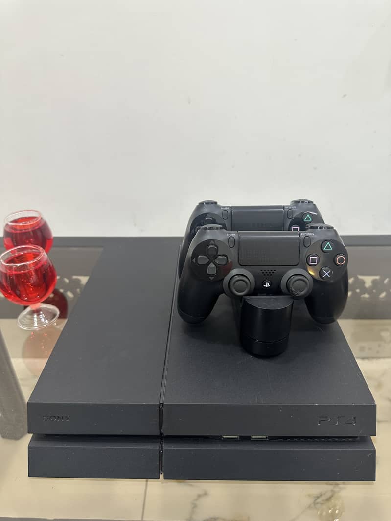 PS4 1TB 0
