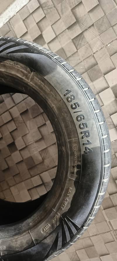 used tyre in good condition 185/65R14