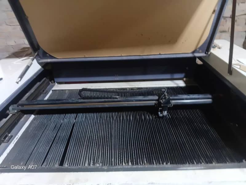 lazer plastic cutting machine 5