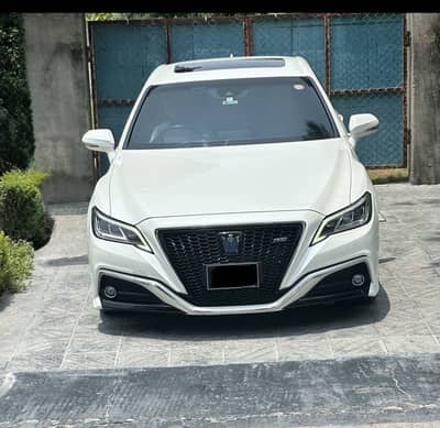 Crown Rs 2018