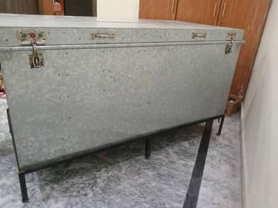 peti trunk