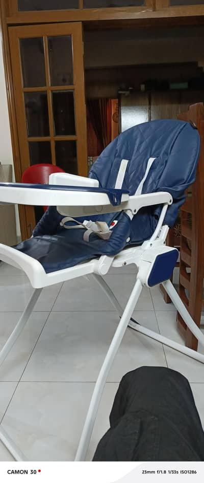tinnies chair just like new