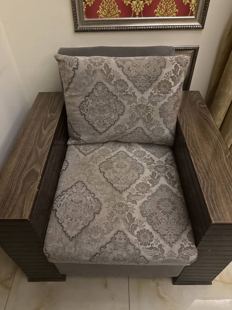 Sofa set 1