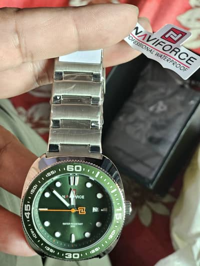 orignal naviforce watch