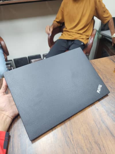 LENOVO ThinkPad T480 - i5-8th Gen - Touch Screen - 8GB RAM - 256GB SSD