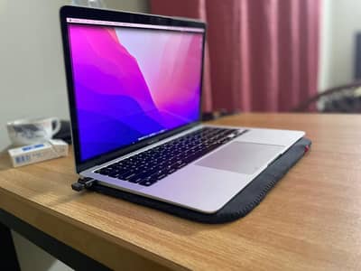 Macbook Air M1 8/256 Space grey