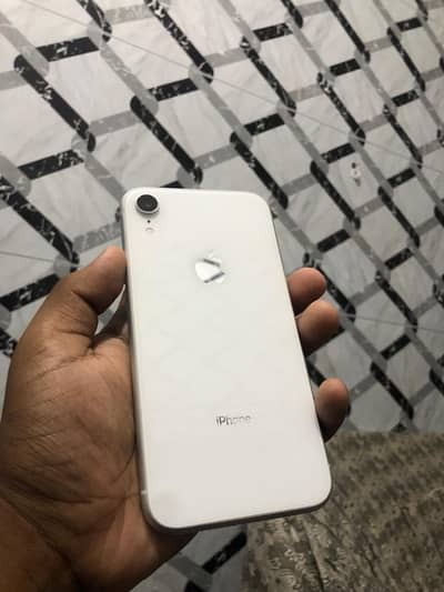 IPHONE XR