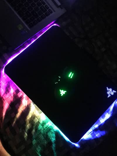 Razer Firefly Hard Edition (RGB mousepad) - Slightly Used
