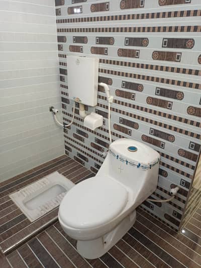 5 marla double story house Citi Housing available for Rent