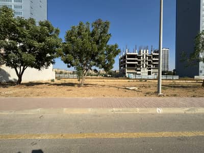 152 Sq Yd Iqbal Plot in Precinct-2 Best for Construction, Near the Main Gate Entrance of Bahria Town Karachi. Call Now!