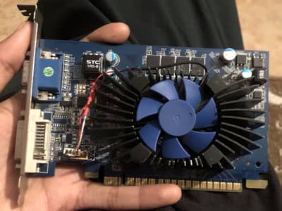 nvidia gt 620 2 gb grafix card