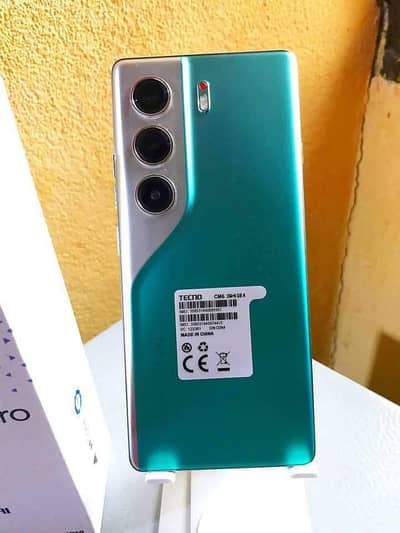 Techno common 40 pro 16GB ram 256 GB memory. 0335=7330=115
