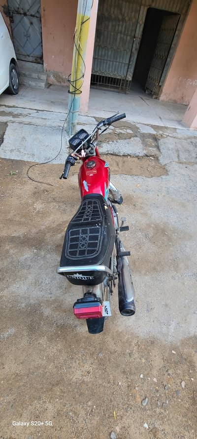 Unique UD 125, first owner