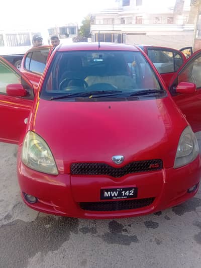 Toyota Vitz 2003