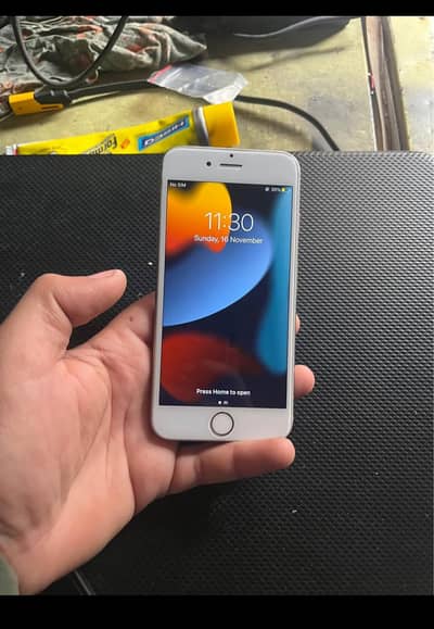 I phone 6s pta approved  My Whatsapp number 0324845367*EIGHT hai