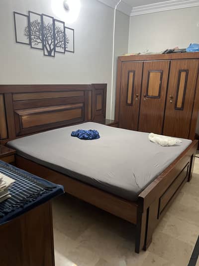 Bedroom set