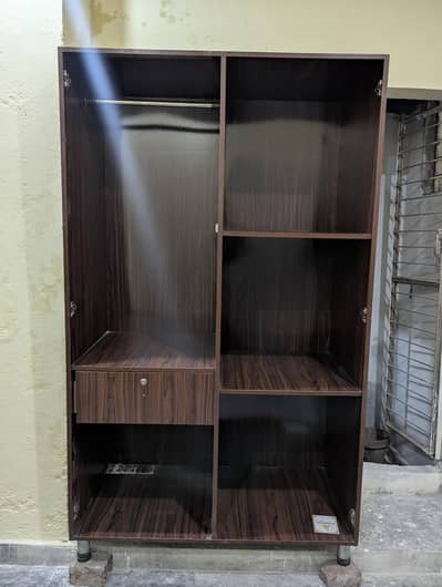 Family sized Wardrobe | custom design