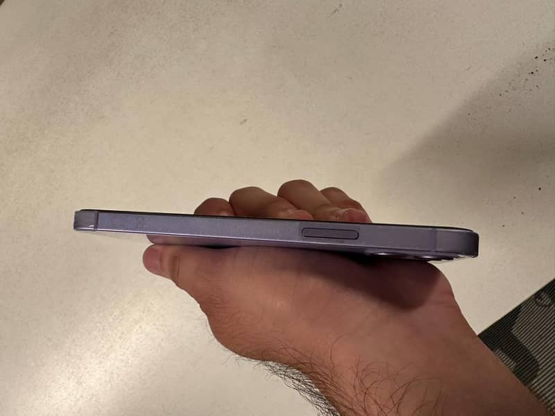 Apple iPhone 12 5