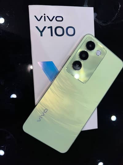 vivo Y100 new condition