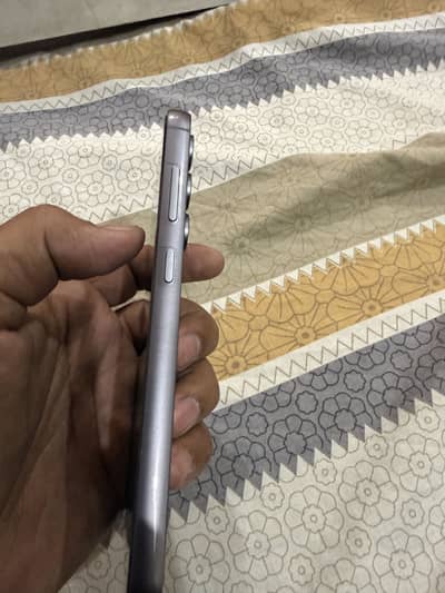 Samsung Galaxy S23 FE