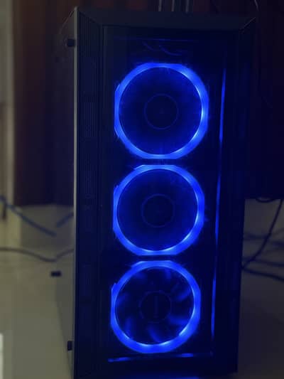Pc for cheap price of 95 thousand pkr (serious buyers only)