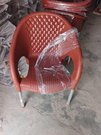 plastic chairs table wholesalers