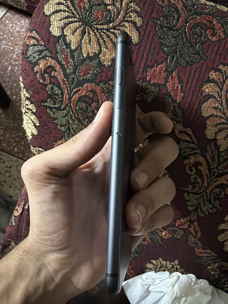 Iphone 8 plus 4