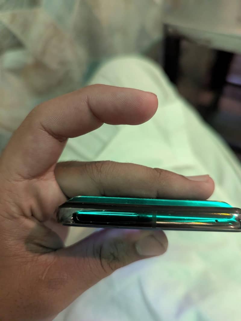 pixel 8 pro 12