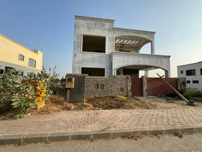 272 Sq Yd Grey Structure Villa For Sale Precinct 8, Near Bahria Heights 5 Bedroom Under Construction Villa Save Rs. 4 Million & Finish It Your Way Call for Details.