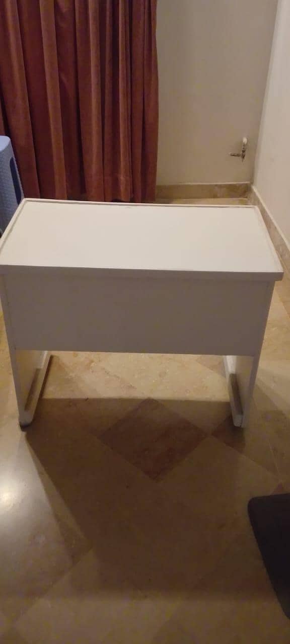 Office Table 1