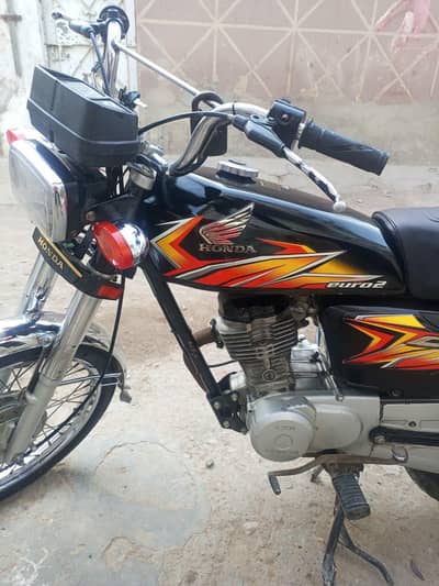Honda 125 Karachi No Urgent sale