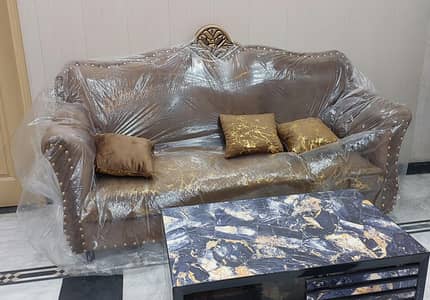 1 din bhi use nhi hwa Sofa Set 5 seater wooden structure
