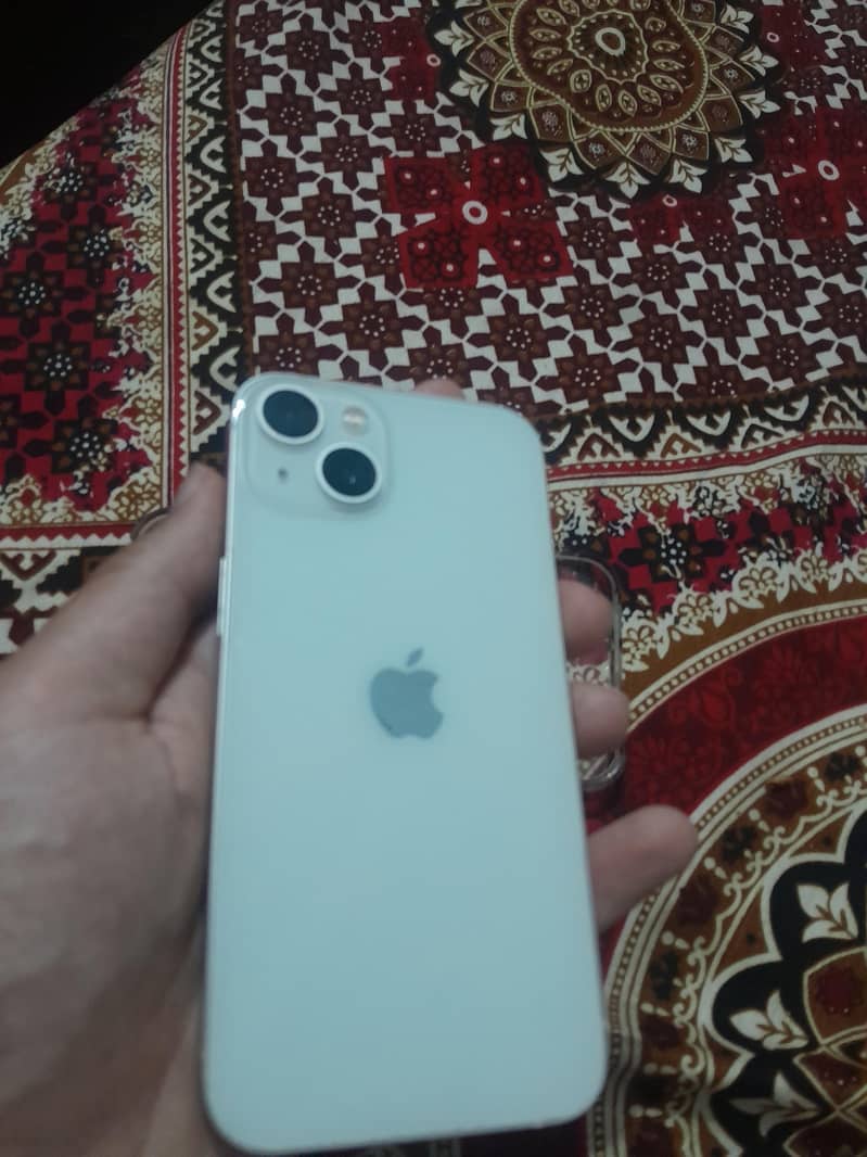 Apple 4