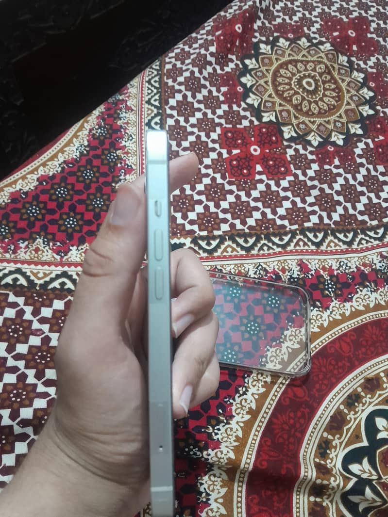 Apple 5