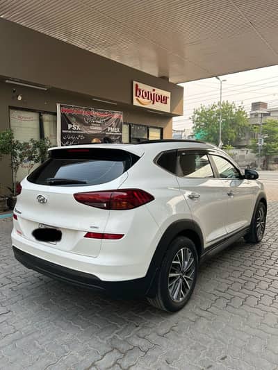 Hyundai Tucson AWD