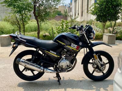 Yamaha YBR 125G BLACK 2022