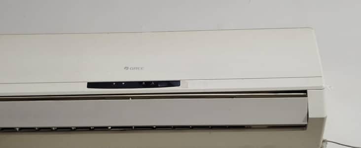 Gree Split AC for Sale – Excellent Condition