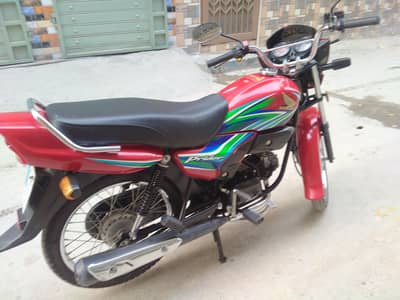 Honda Pridor 100cc . . . Model 2021 . . . 0/3/1/0/5/4/6/6/5/6/4