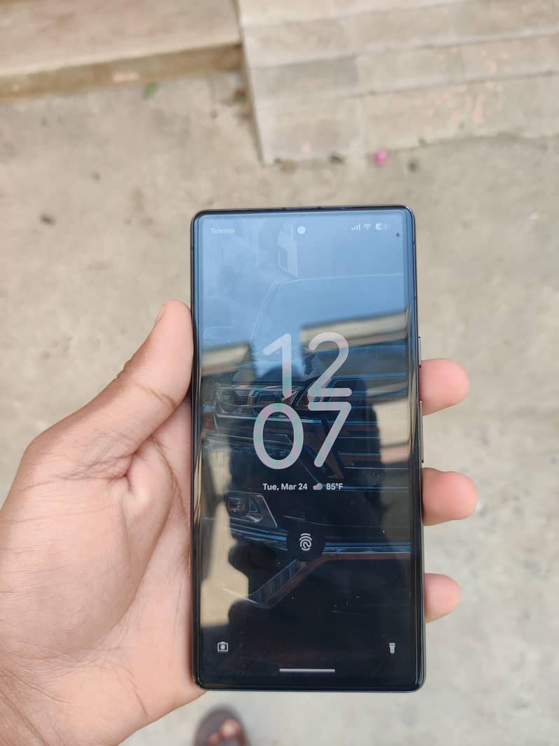 Google pixel 7a 5