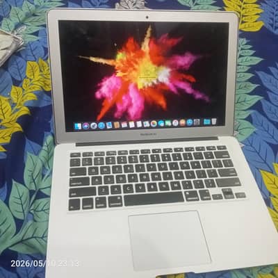 MacBook Air 2017 8GB 256GB