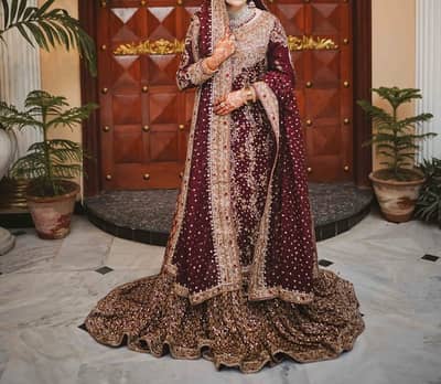 Bridal dresa