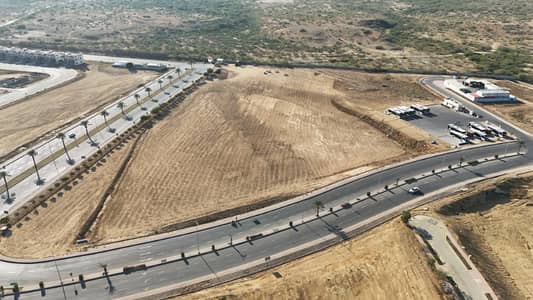INVESTOR DEAL! 272sq yd plots FOR SALE in Precinct-21 near GOLF, 11B Villas. 12min Drive from Main Gate of Bahria Town Karachi. LOW BUDGET PLOTS at INVESTOR RATES