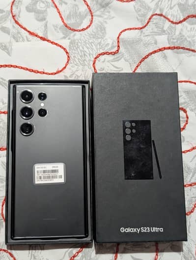 S23 Ultra 256GB with Box