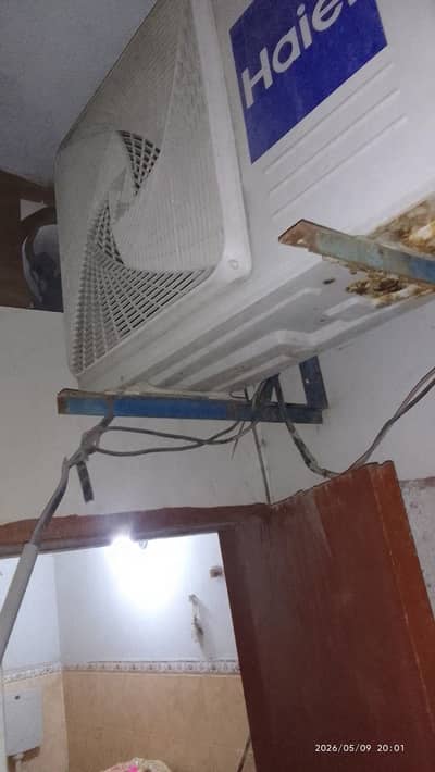 haier split ac for ac. working condition  net a clean. peace