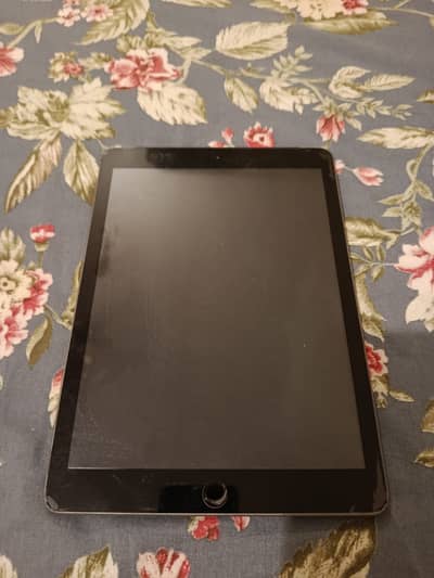 Apple ipad-5 - Samsung Note Tab - Samsung Tab-A