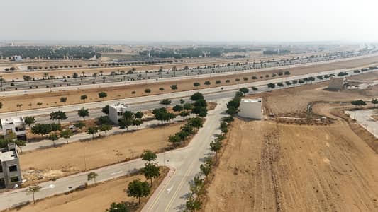 INVESTOR DEAL! 125sq yd plots FOR SALE in Precinct-26A at MAIN JINNAH AVENUE near GOLF. 15min Drive from Main Gate of Bahria Town Karachi. LOW BUDGET PLOTS at INVESTOR RATES.