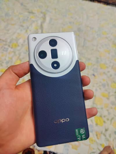 Oppo find x7 new condition.